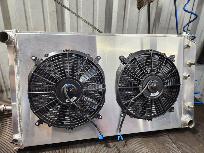 4 Row Aluminum Radiator with dual electric fans